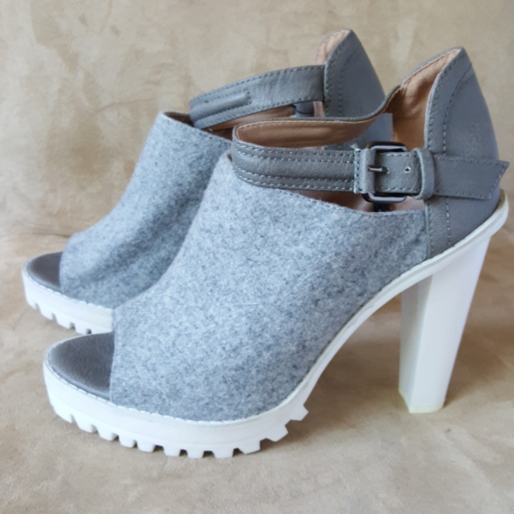 H & M Shoes Nwot